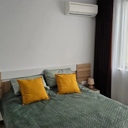 Vladan Apartment *